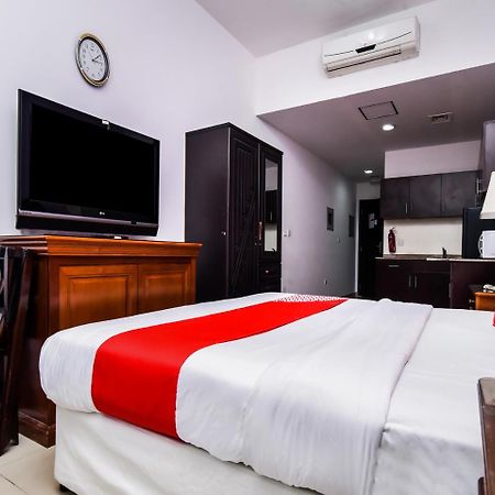 Oyo 138 Empire Hotel Apartments Dubaï Extérieur photo
