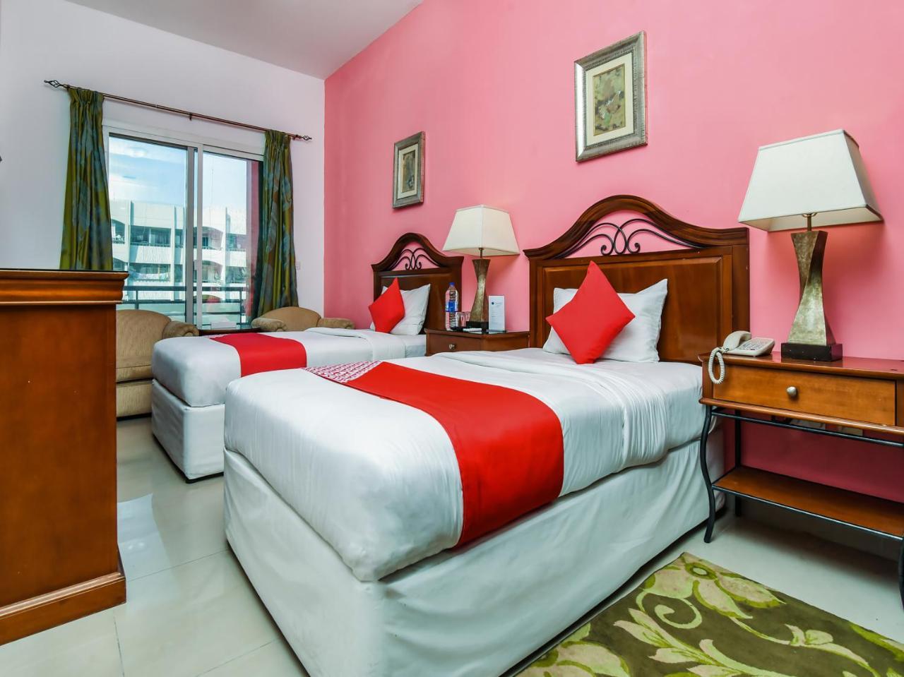 Oyo 138 Empire Hotel Apartments Dubaï Extérieur photo