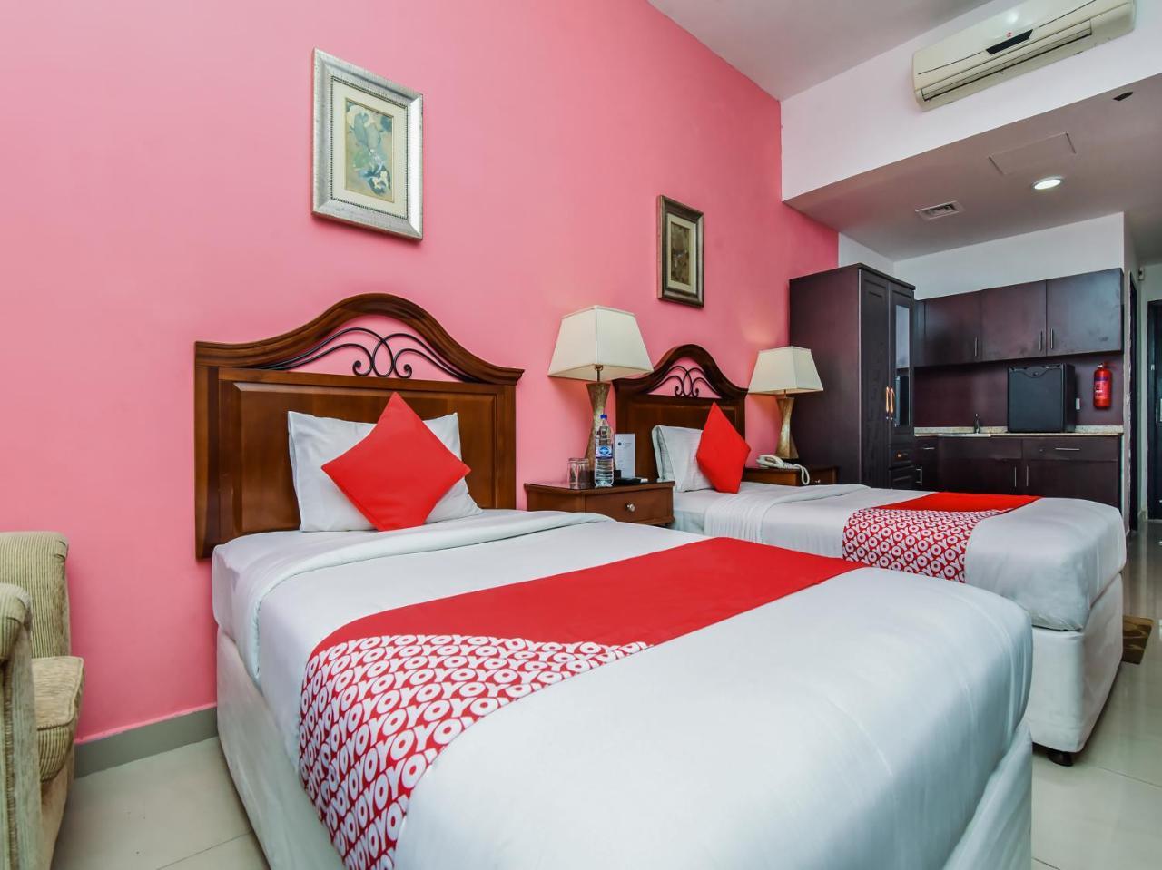 Oyo 138 Empire Hotel Apartments Dubaï Extérieur photo