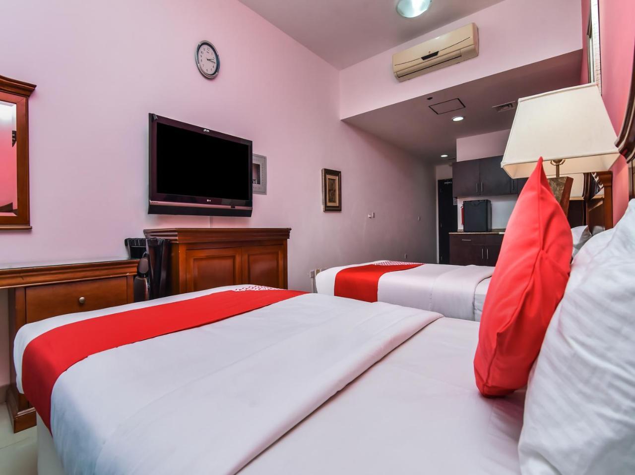 Oyo 138 Empire Hotel Apartments Dubaï Extérieur photo